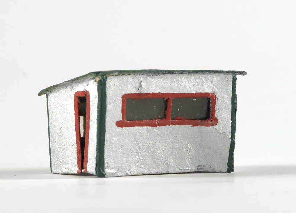 Model shed