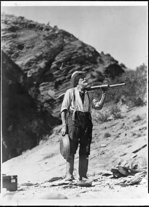 A mining prospector, near Skippers, Otago