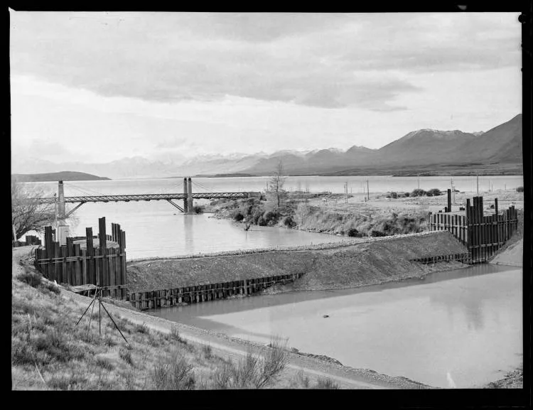 Tekapo Dam construction