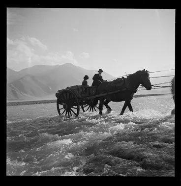 Image: Two horse cart crossing the Rakaia River