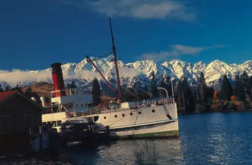Image: The Earnslaw on Lake Wakatipu, 1977