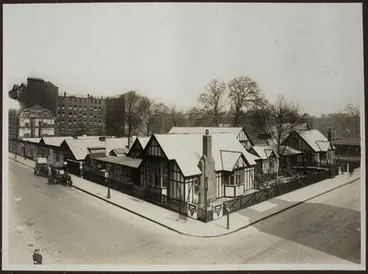 Image: Shakespeare Hut. London