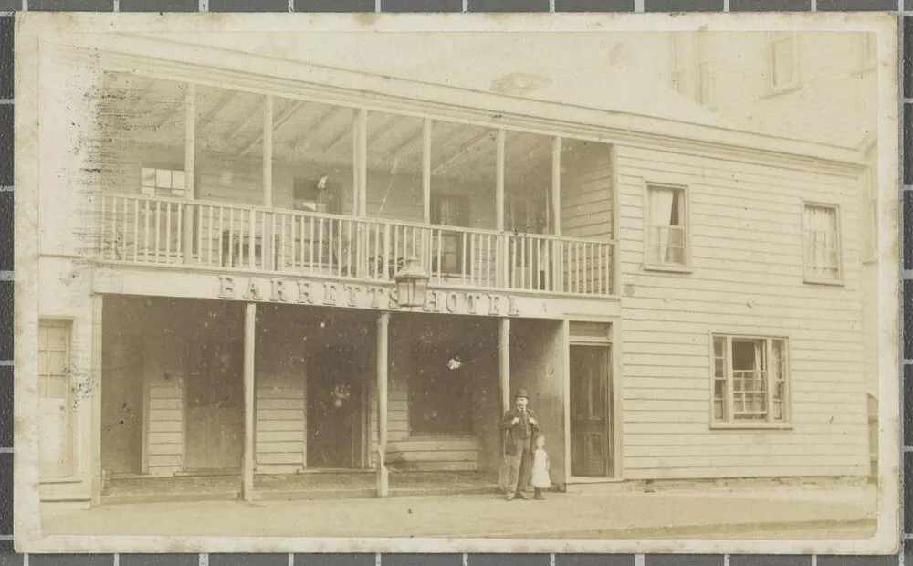 Barretts Hotel