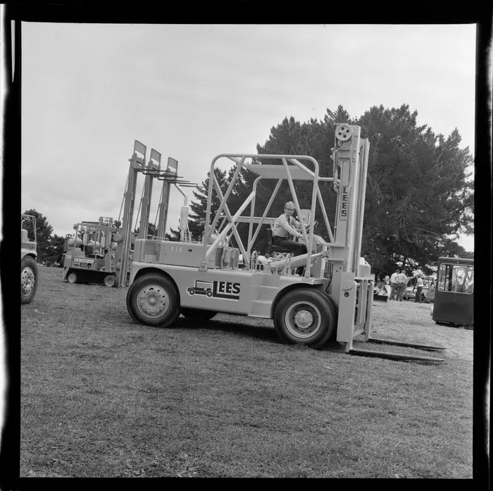 Lees forklift