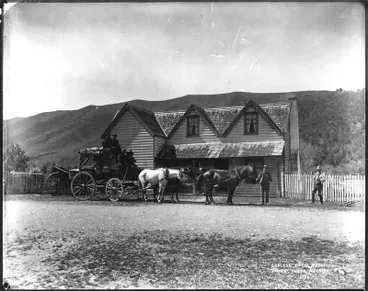 Image: Corless' Hotel, Motupiko.