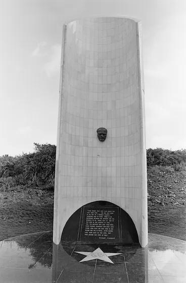Image: Ataturk Memorial Taraki Bay, Wellington, New Zealand