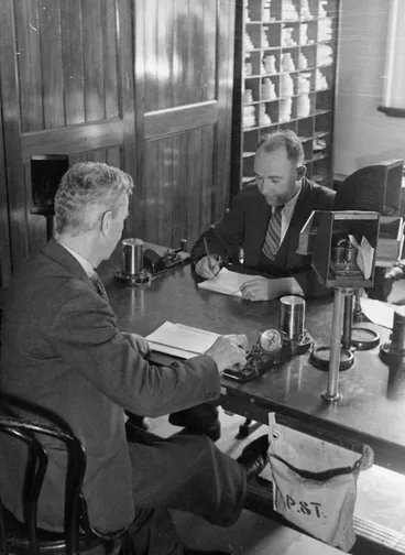 Image: Morse code operators