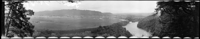 Generating & Substation of the Southland Electric Power Board, 1926