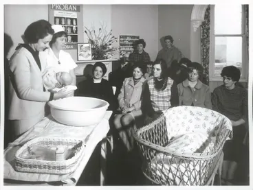 Image: Nursing - Plunket