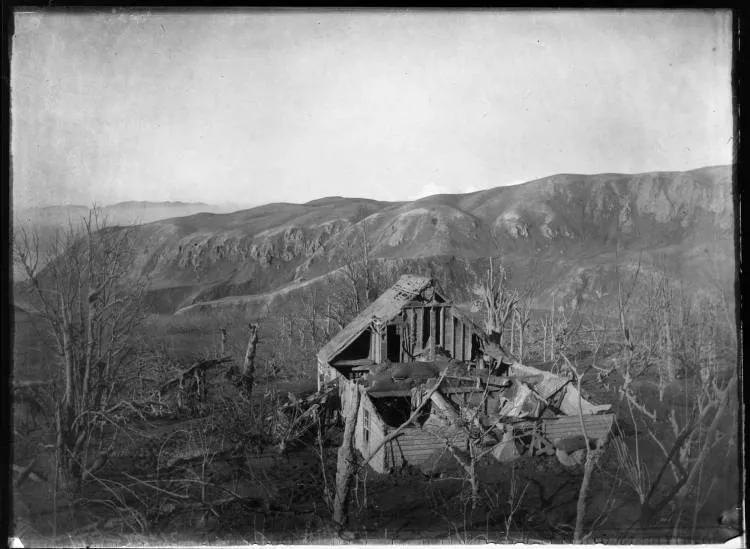 Ruins of Captain Way's house, Te Wairoa, 1886