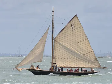 Image: Elegant lady - Gaff cutter "Waitangi"