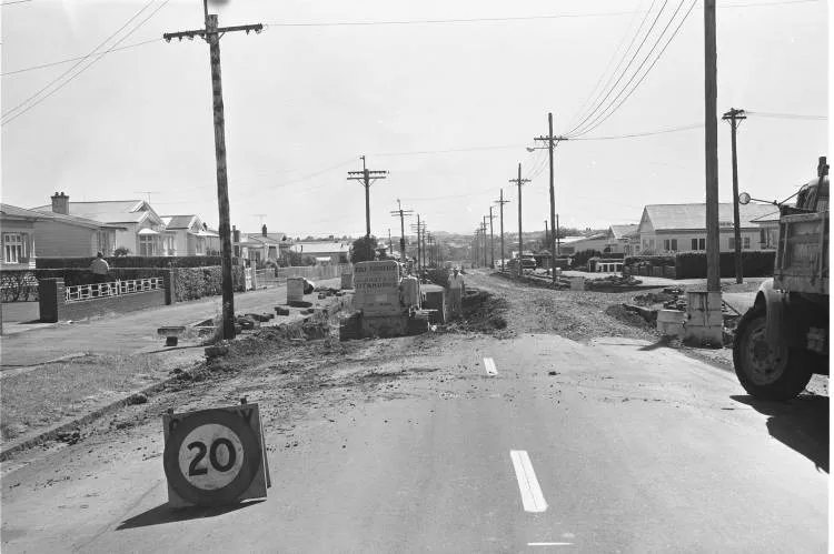 Meola Road, Point Chevalier, 1964