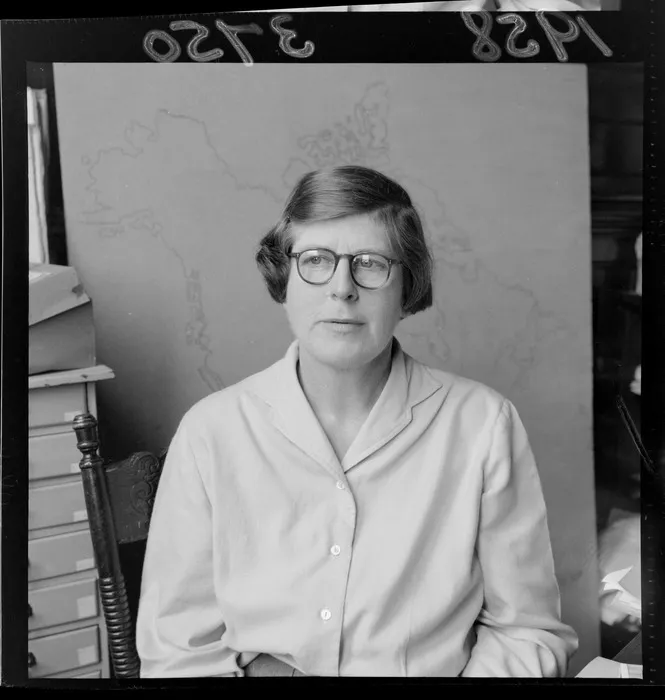 Miss Olga Harding