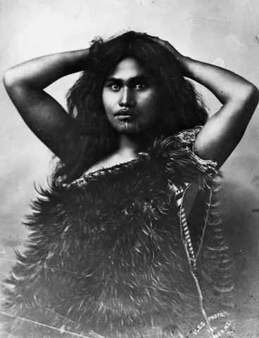 Image: Unidentified woman with moko