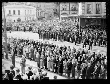 Image: Coronation Celebrations panorama, Auckland Town Hall, 1953