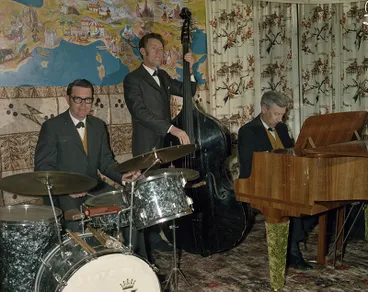 The Norm Cumming Trio, Group Image: The Norm Cumming Trio, Group