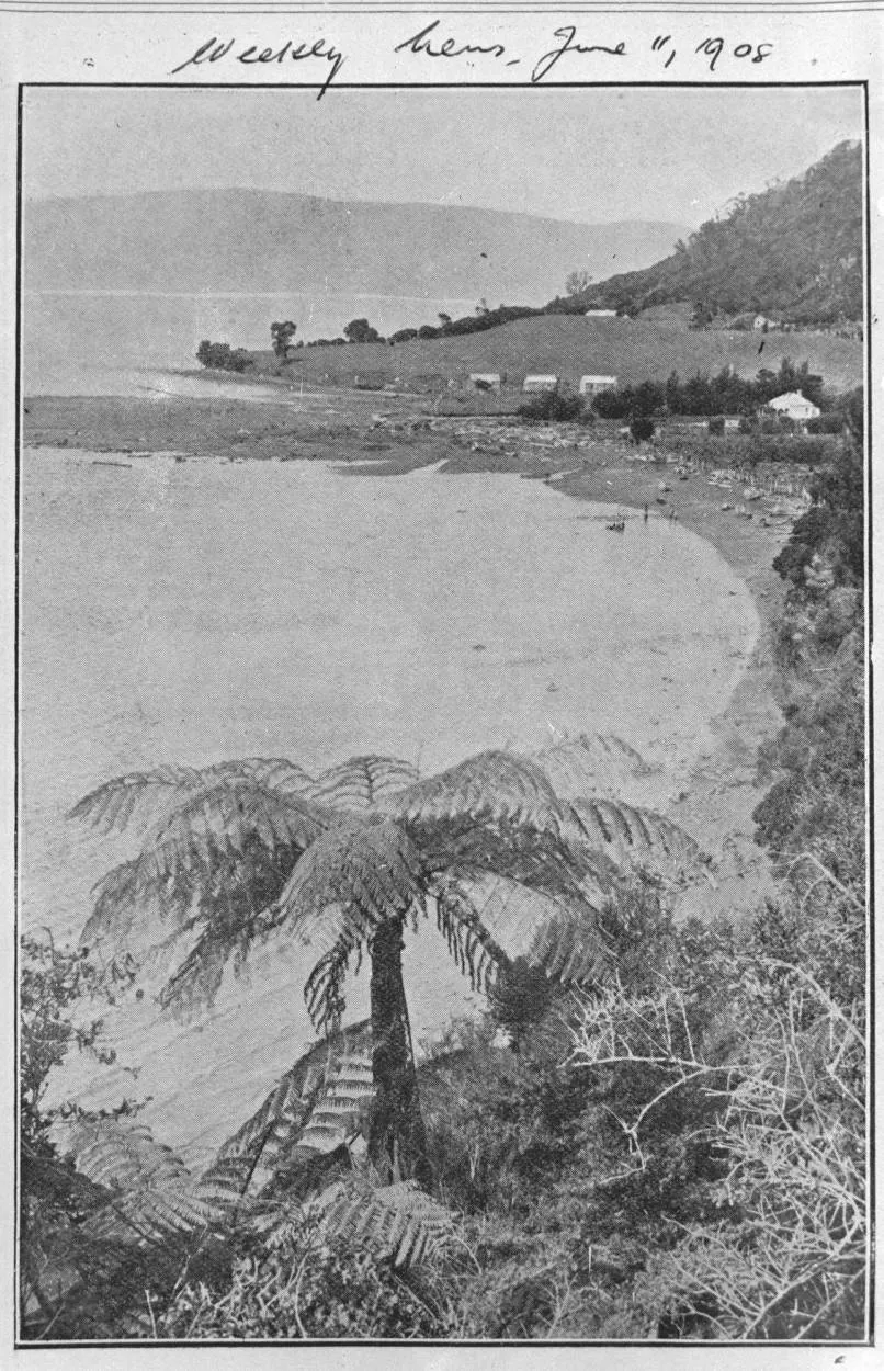 Beach between Big and Little Huia.