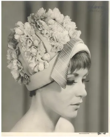 Image: Bonnet-style hat decorated with flowers
