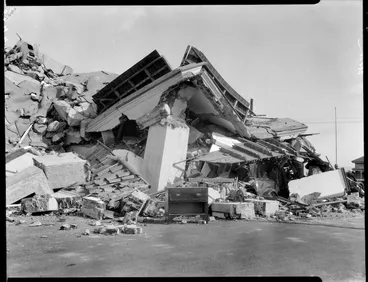 Image: 1931 Hawke's Bay earthquake, nurses hostel collapsed after earthquake, Napier