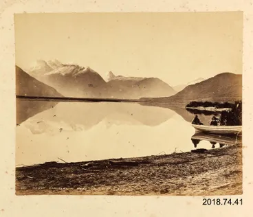 Image: Photograph: Mount Earnslaw - Head of Lake Wakatipu