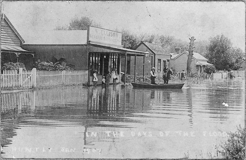 Huntly - flood