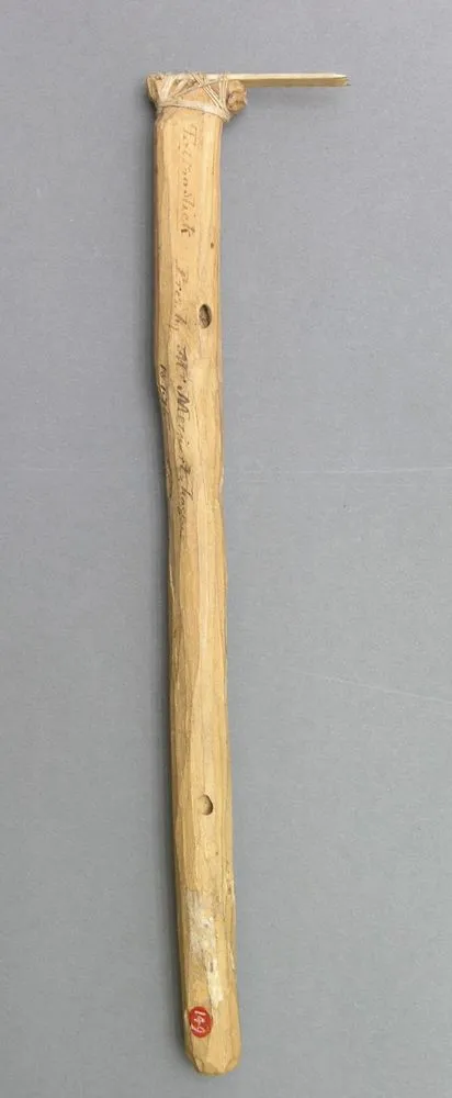 Uhi ta moko (tattooing chisel)