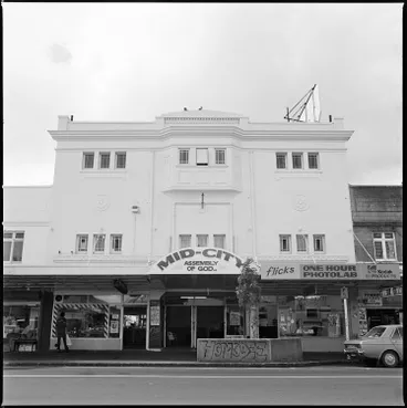 Mid-City Assembly of God Church, Point Chevalier, 1989 Image: Mid-City Assembly of God Church, Point Chevalier, 1989