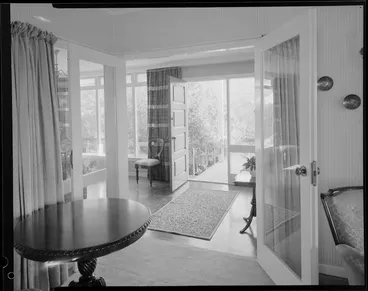 Image: Entrance and hallway of Mrs Green's house, 31a Simla Crescent, Khandallah, Wellington