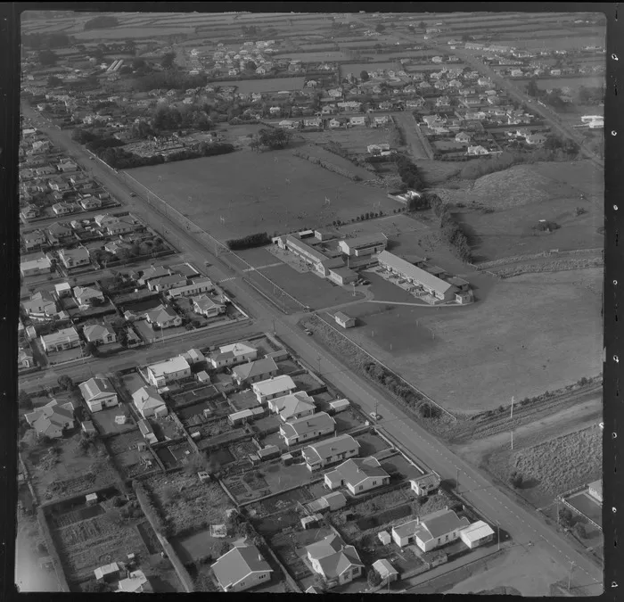 Hawera, South Taranaki District, including a school