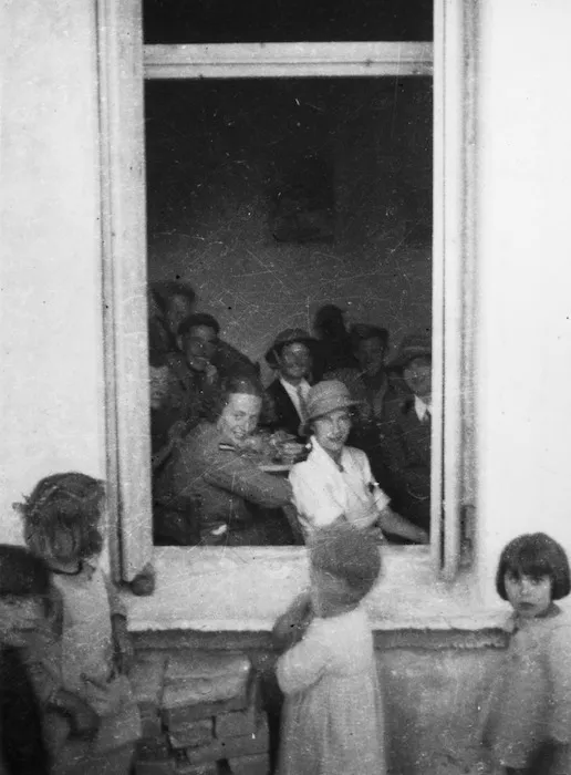 New Zealand nurses at Galatas, Crete, World War 1939-1945