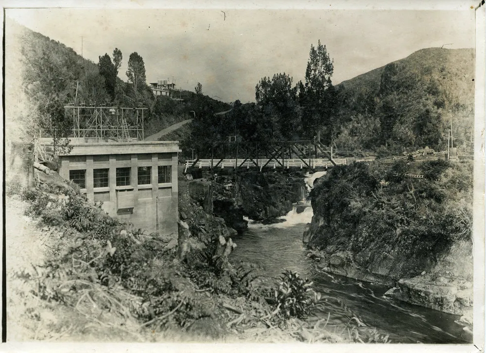 McLaren Falls power station c 1920s