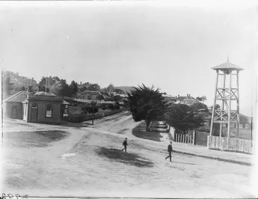 Image: Victoria Road and King Edward Parade, Devonport