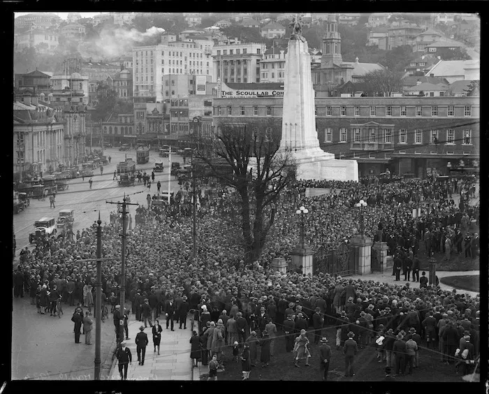 Crowd of unemployed demonstrators at the gates of Parliament Buildings, Lambton Quay, Wellington