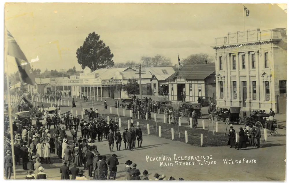 Te Puke Band on Peace Day, 1919.