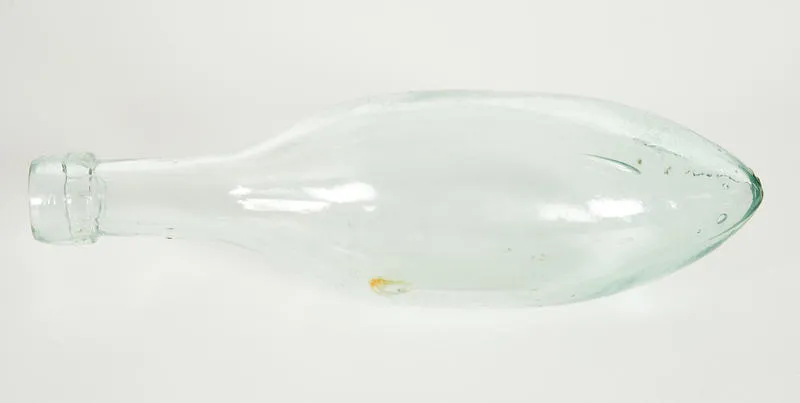 Torpedo glass drinking bottle