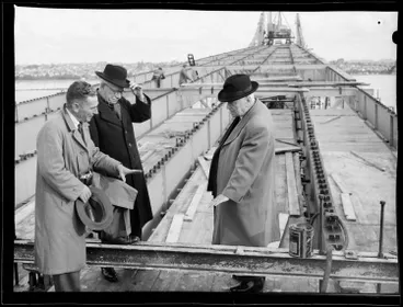 Image: Walter Nash inspecting Auckland Harbour Bridge, 1958