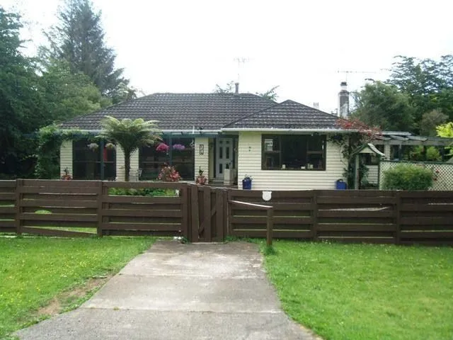 14 Wi Pere Street, Manakau