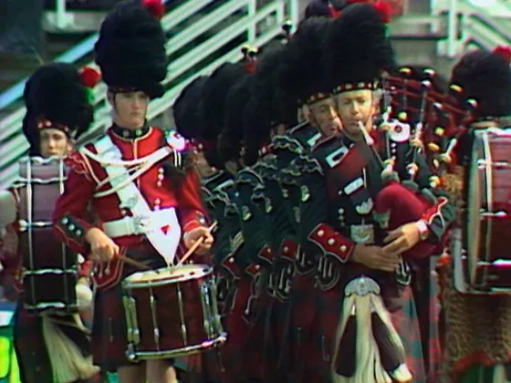 Wi' a Hundred Pipers