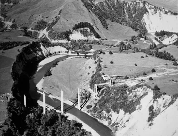 Image: Managweka rail bridge under construction.