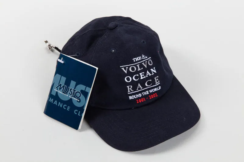 Cap: The Volvo Ocean Race Round the World 2001-2002