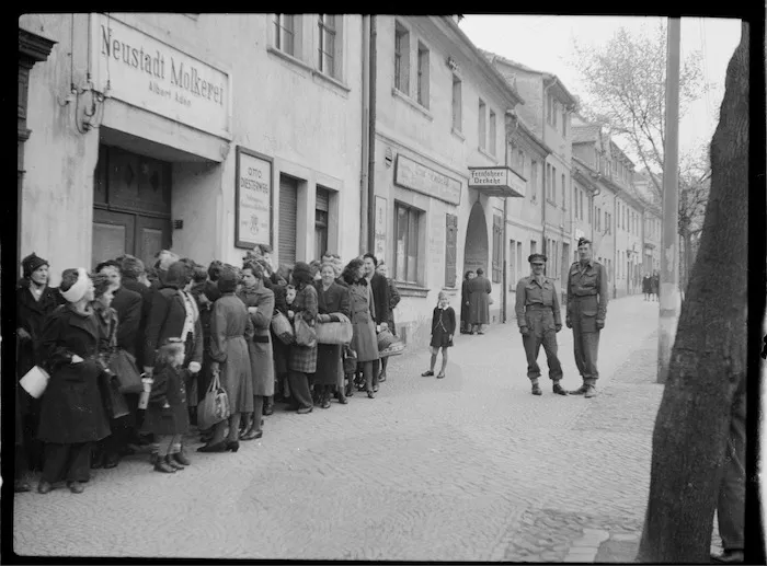 Queuing in Brussels - Photograph taken by Lee Hill