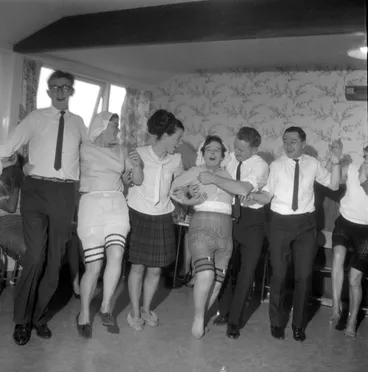 Image: Dawn Garments Party [P1-2865-5255]