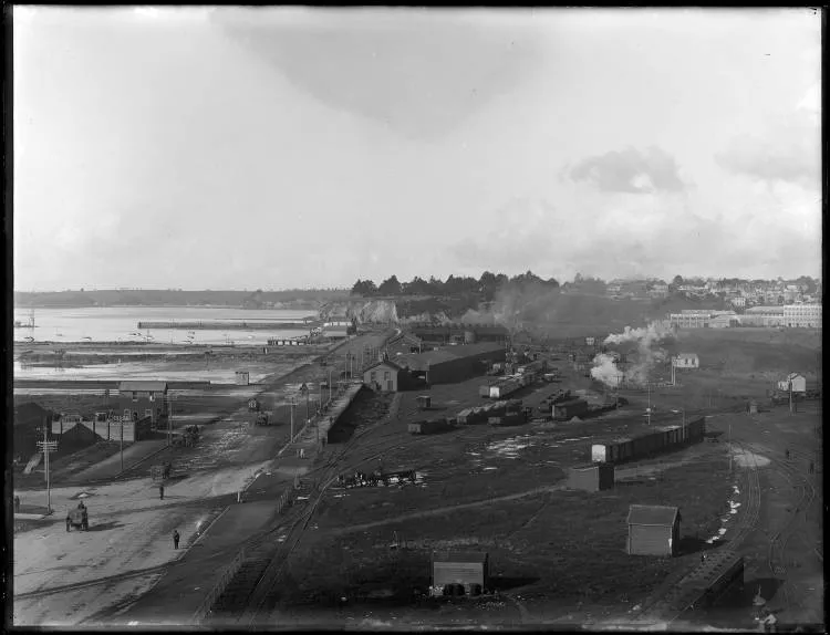 Railway yards and reclamation in Mechanics Bay, 1921