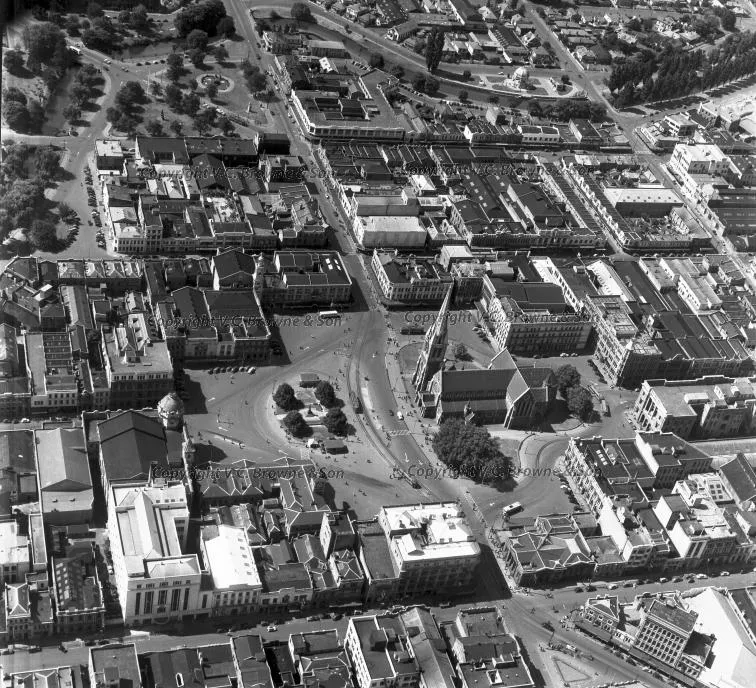 Cathedral Square (UC1-32/11)