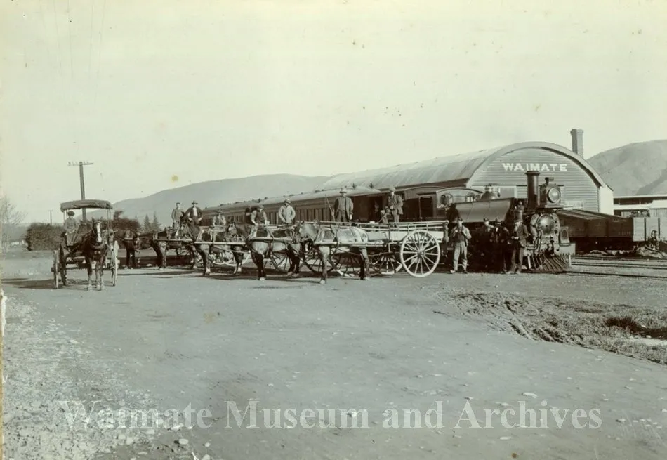 Waimate Railway Station with 'F' class locomotive