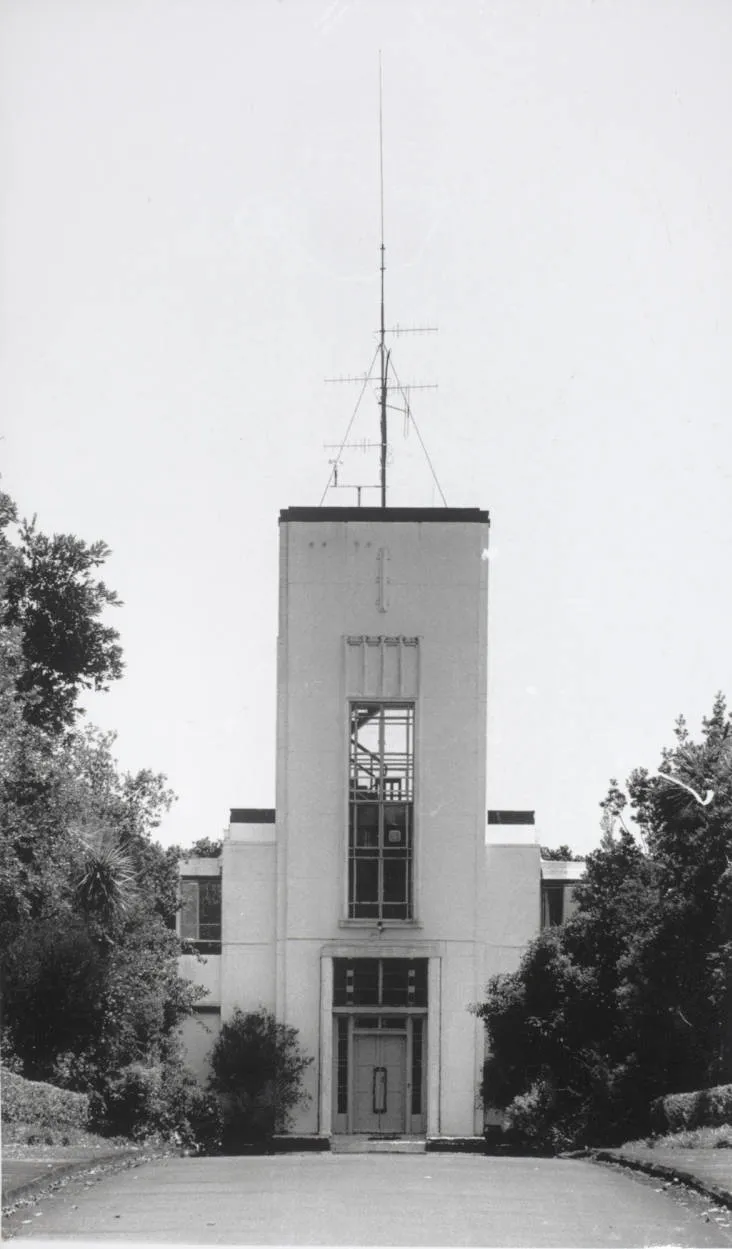 Musick Point radio station, 1990