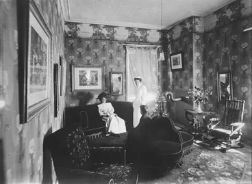 Doctor's waiting room Image: Doctor's waiting room