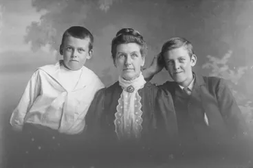 Image: Mrs Carr, 1909