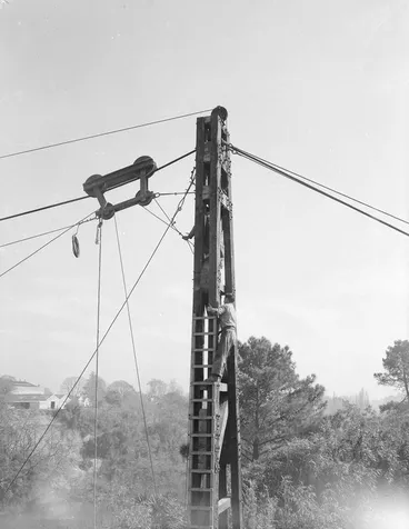 Image: Railway Bridge construction c. 1961