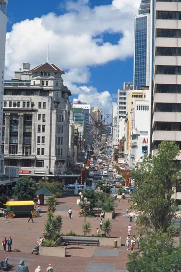 Image: Queen Elizabeth Square, Auckland Central